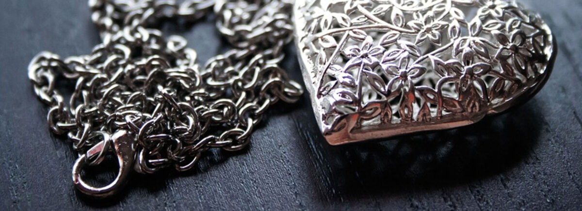 jewelry-landing-page-banner